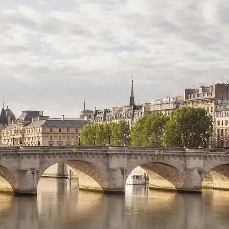 Apartmán Marais Louvre Luxury New 2br Full Ac By Melvane *