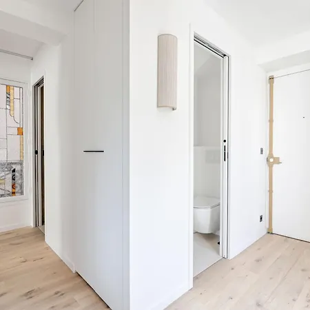 Marais Louvre Luxury New 2br Full Ac By Melvane