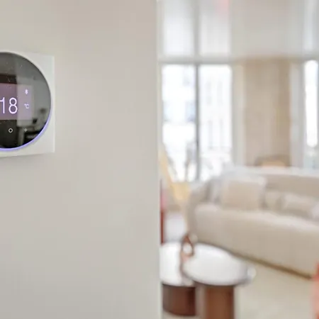 Marais Louvre Luxury New 2br Full Ac By Melvane