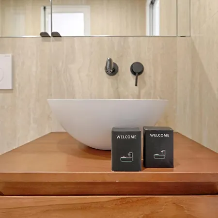 Marais Louvre Luxury New 2br Full Ac By Melvane Apartmán