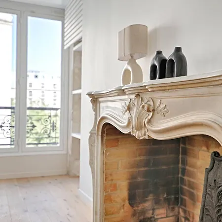 Marais Louvre Luxury New 2br Full Ac By Melvane Παρίσι